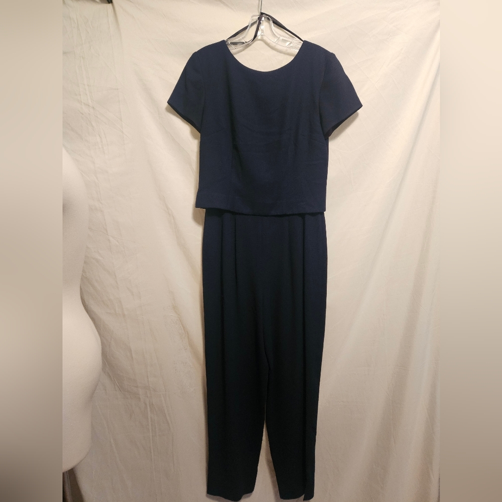 Liz Claiborne Dresses Jumpsuit,  Size 6. Navy Blue, Short Sleeve, Round Neckline